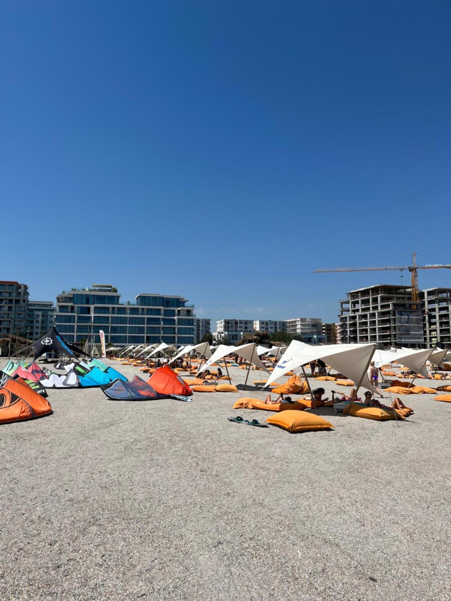 Fratellyvibe Mamaia Exterior foto