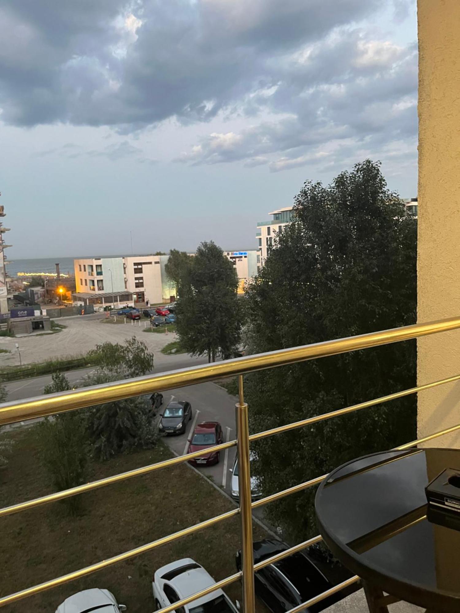 Fratellyvibe Mamaia Exterior foto